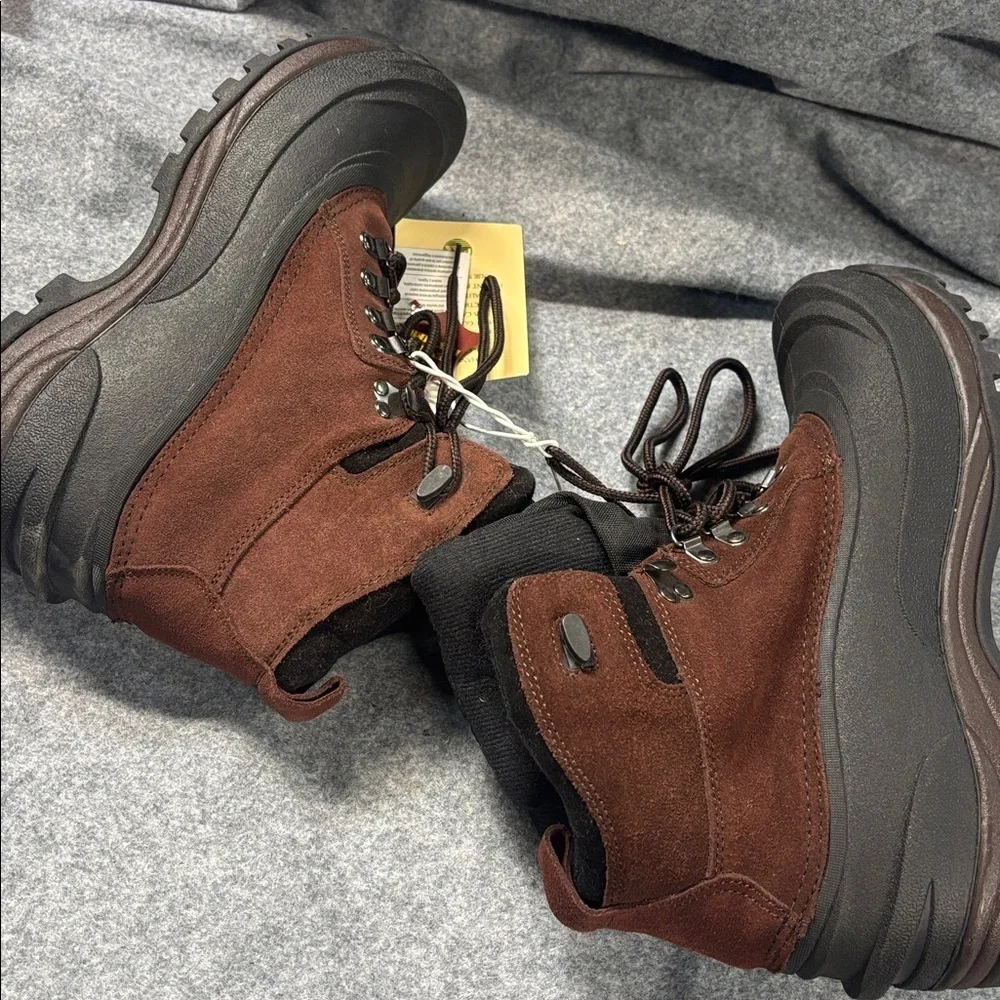Tamarack thermolite leather lace up insulated Black and Brown Boots size 10